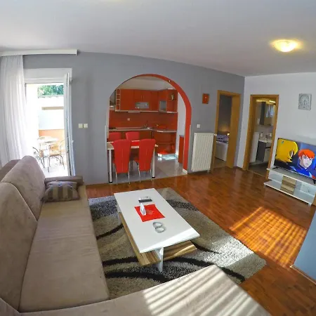 Apartments And Rooms Rea Sveti Martin Na Muri Exterior photo