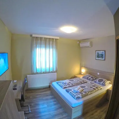 Apartments And Rooms Rea Sveti Martin Na Muri Exterior photo