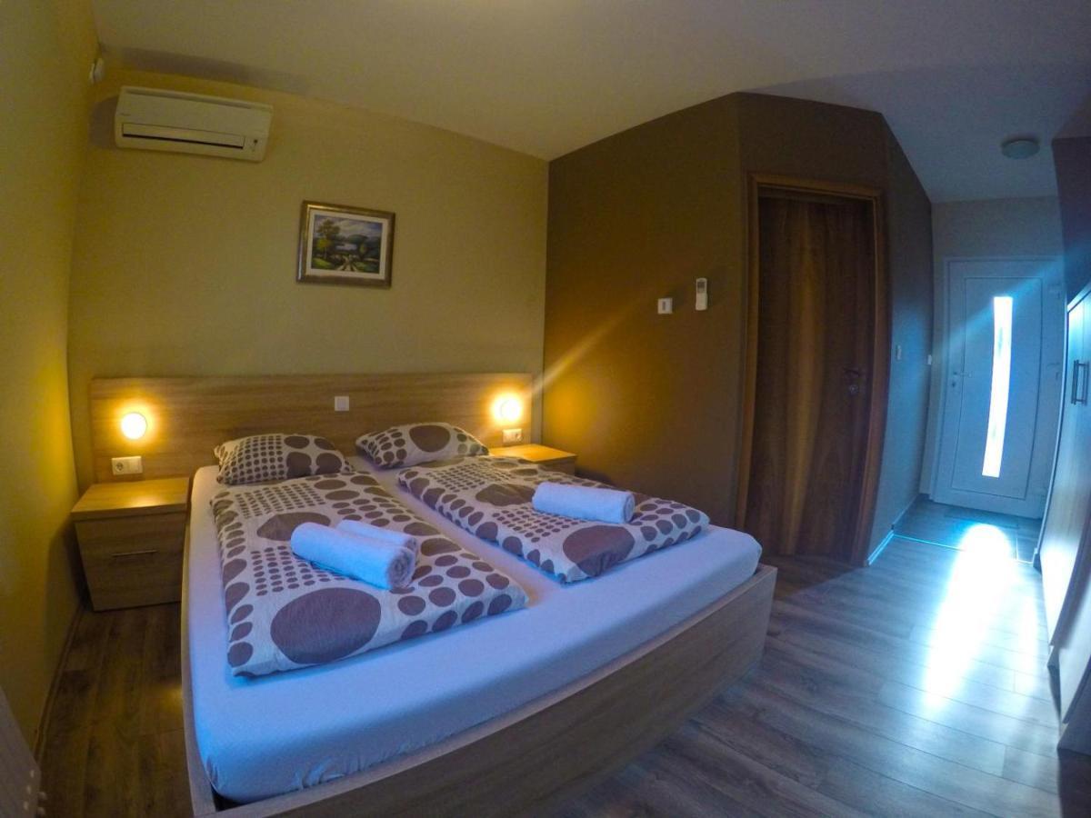 And Rea Apartment *